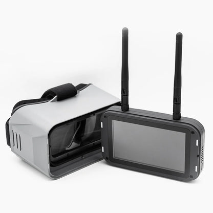 EMAX Transporter II HD VR headset with a screen and antennas